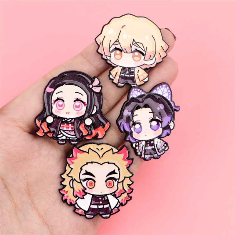 Cute Q Version Kimono Cartoon  - огляд і ціна Lapel Pin Enamel