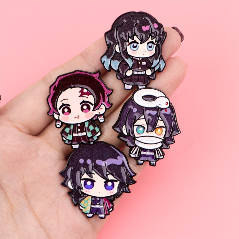 Cute Q Version Kimono Cartoon  - огляд і ціна Lapel Pin Enamel